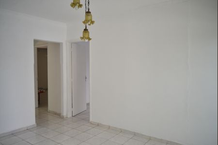 Sala de casa para alugar com 2 quartos, 280m² em Vila Metalúrgica, Santo André