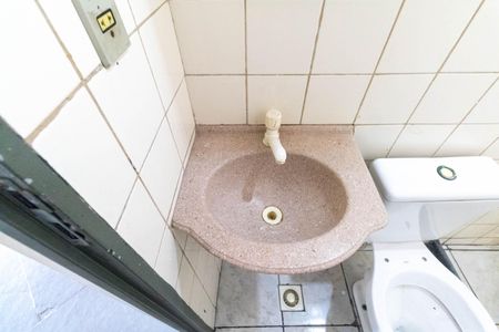 Casa de condomínio para alugar com 60m², 2 quartos e 1 vagaBanheiro