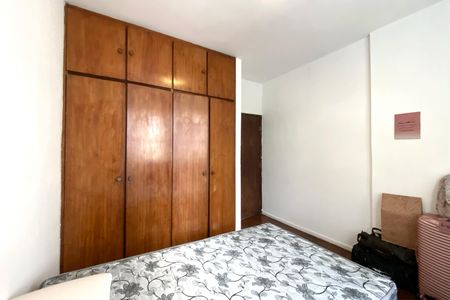 Apartamento à venda com 221m², 4 quartos e 2 vagasQuarto 3