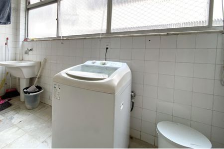 Apartamento à venda com 221m², 4 quartos e 2 vagasÁrea de Serviço