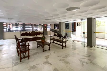 Apartamento à venda com 221m², 4 quartos e 2 vagasÁrea comum - Hall