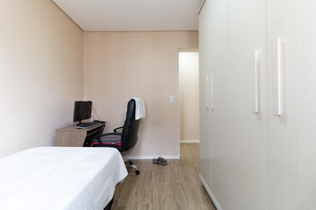Apartamento para alugar com 65m², 3 quartos e 1 vagaQuarto 2