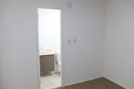 Apartamento para alugar com 69m², 3 quartos e 1 vagaSuíte