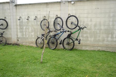 Bicicletário  de apartamento para alugar com 2 quartos, 43m² em Parque Santa Rosa, Suzano