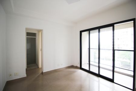 Sala de apartamento à venda com 1 quarto, 34m² em Vila Olímpia, São Paulo
