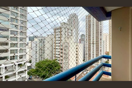 Apartamento à venda com 85m², 3 quartos e 2 vagasVaranda