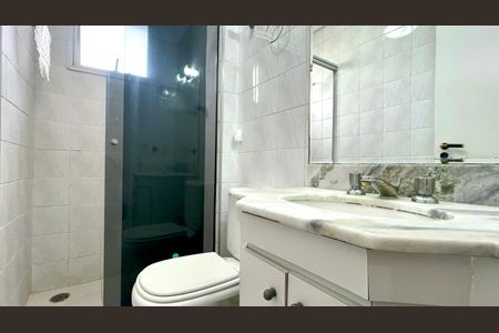 Apartamento à venda com 85m², 3 quartos e 2 vagasBanheiro