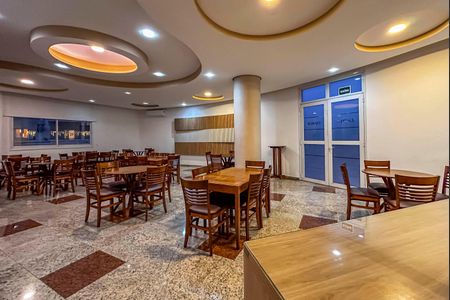 Apartamento à venda com 160m², 3 quartos e 4 vagasÁrea comum - Salão de festas