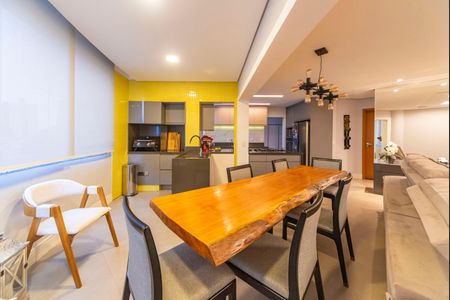 Apartamento à venda com 160m², 3 quartos e 4 vagasVaranda Gourmet