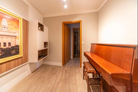 Apartamento à venda com 160m², 3 quartos e 4 vagasHall dos Quartos