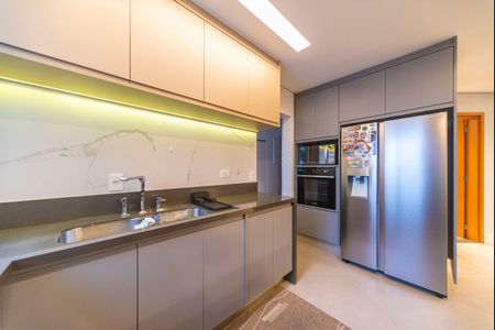 Apartamento à venda com 160m², 3 quartos e 4 vagasCozinha