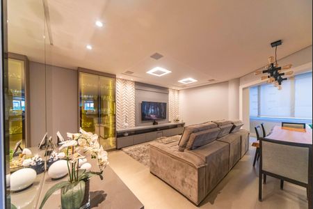 Apartamento à venda com 160m², 3 quartos e 4 vagasSala