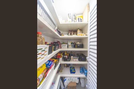 Apartamento à venda com 160m², 3 quartos e 4 vagasDespensa