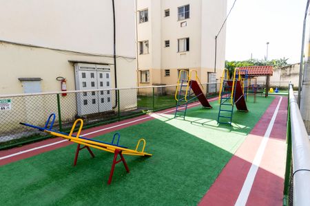 Apartamento para alugar com 55m², 2 quartos e 1 vagaÁrea comum - Playground