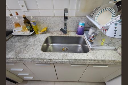 Apartamento para alugar com 83m², 3 quartos e 1 vaga