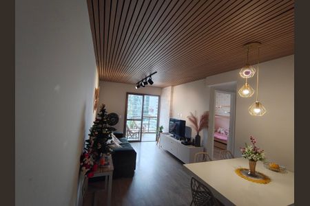 Apartamento para alugar com 83m², 3 quartos e 1 vaga