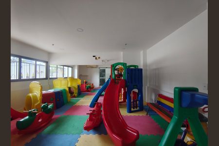 Apartamento para alugar com 83m², 3 quartos e 1 vaga