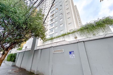 Apartamento para alugar com 69m², 3 quartos e 1 vagaFachada com Plaquinha