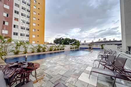 Apartamento para alugar com 69m², 3 quartos e 1 vagaÁrea comum - Piscina