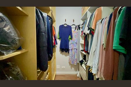 Apartamento à venda com 85m², 2 quartos e 2 vagasCloset da suíte