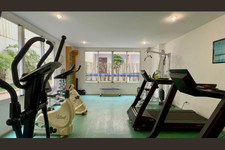 Apartamento à venda com 85m², 2 quartos e 2 vagasAcademia