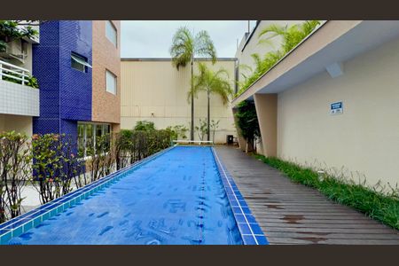 Apartamento à venda com 85m², 2 quartos e 2 vagasPiscina