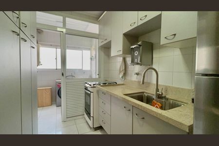 Apartamento à venda com 85m², 2 quartos e 2 vagasCozinha