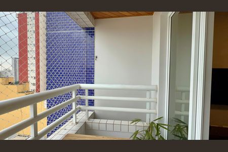 Apartamento à venda com 85m², 2 quartos e 2 vagasVaranda