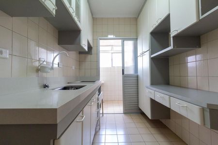 Apartamento para alugar com 63m², 3 quartos e 2 vagasCozinha