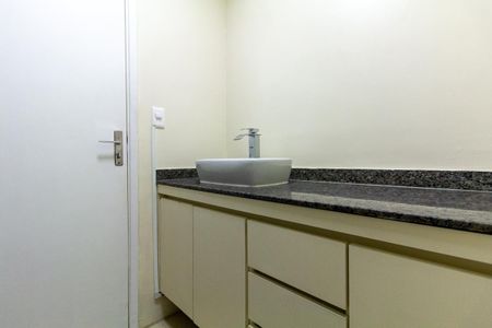 Apartamento para alugar com 63m², 3 quartos e 2 vagasBanheiro