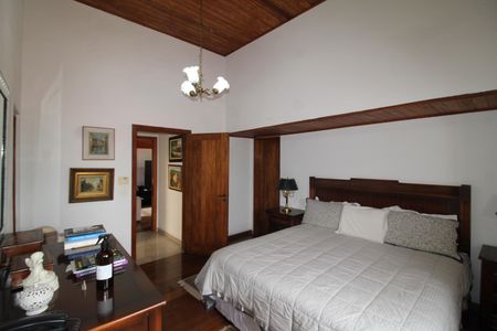 Casa à venda com 412m², 7 quartos e 5 vagasQuarto 3