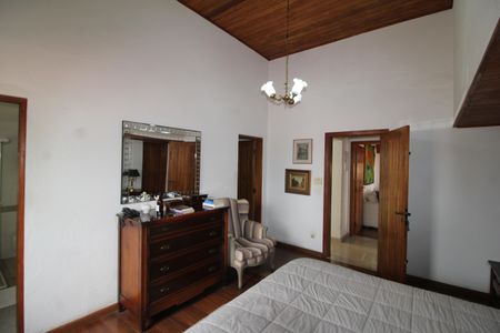 Casa à venda com 412m², 7 quartos e 5 vagasQuarto 3