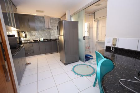 Apartamento para alugar com 98m², 2 quartos e 1 vagaCozinha