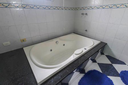 Apartamento para alugar com 150m², 2 quartos e 2 vagasBanheiro da Suíte 1