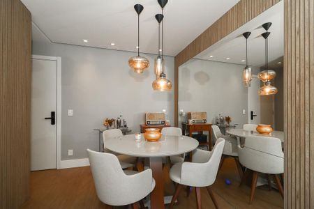 Sala de apartamento à venda com 2 quartos, 57m² em São Sebastião, Porto Alegre