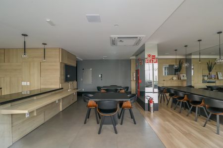 Apartamento à venda com 57m², 2 quartos e 2 vagasÁrea comum - Salão de festas