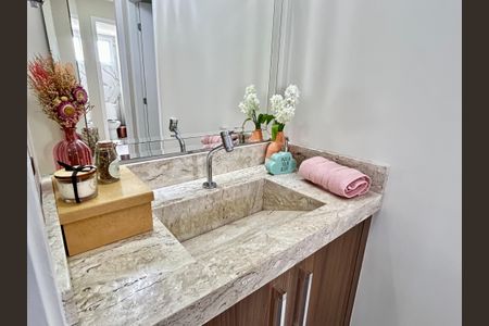 Apartamento para alugar com 65m², 2 quartos e 1 vagaBanheiro 1