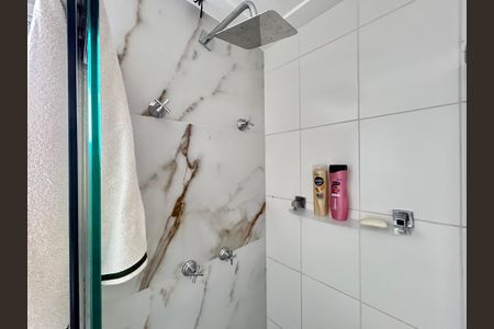 Apartamento para alugar com 65m², 2 quartos e 1 vagaBanheiro da Suíte