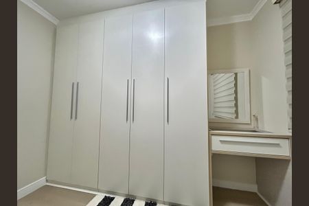 Apartamento para alugar com 65m², 2 quartos e 1 vagaQuarto 1