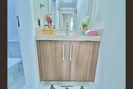 Apartamento para alugar com 65m², 2 quartos e 1 vagaBanheiro 1