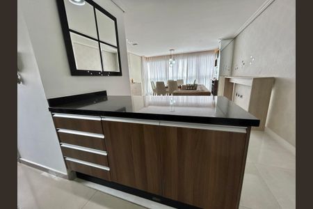 Apartamento para alugar com 65m², 2 quartos e 1 vagaCozinha