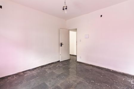 Casa para alugar com 60m², 1 quarto e 1 vagaQuarto 1