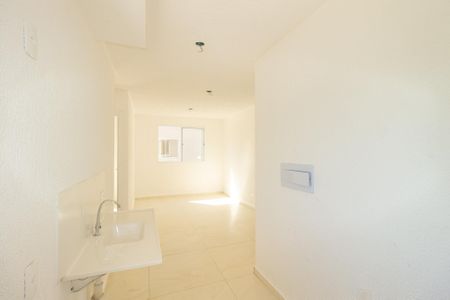 Apartamento para alugar com 40m², 2 quartos e sem vaga Apartamento para alugar com 40m², 2 quartos e sem vagaCozinha e Área de Serviço