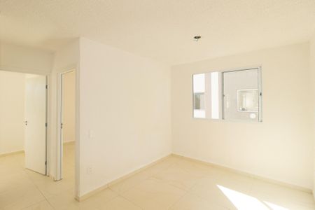 Sala de apartamento para alugar com 2 quartos, 40m² em Campo Grande, Rio de Janeiro