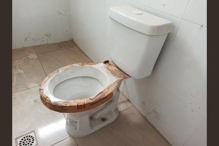 Apartamento à venda com 54m², 2 quartos e 1 vagaDetalhe - Banheiro Social