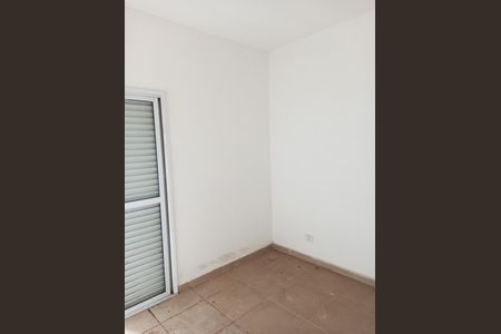 Apartamento à venda com 54m², 2 quartos e 1 vagaDetalhe - Quarto 01 com Varanda