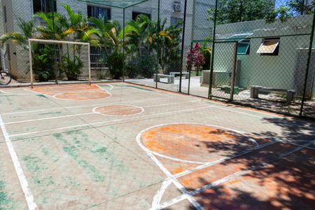 Apartamento para alugar com 46m², 2 quartos e 1 vagaQuadra