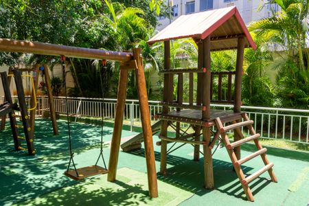 Apartamento para alugar com 46m², 2 quartos e 1 vagaÁrea comum - Playground