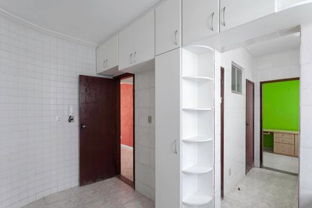 Apartamento à venda com 132m², 4 quartos e 2 vagasCozinha