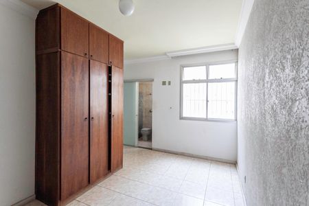 Apartamento à venda com 132m², 4 quartos e 2 vagasSuíte 